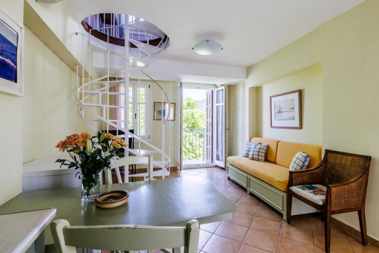 Sentefi Maisonette Скопелос Экстерьер фото