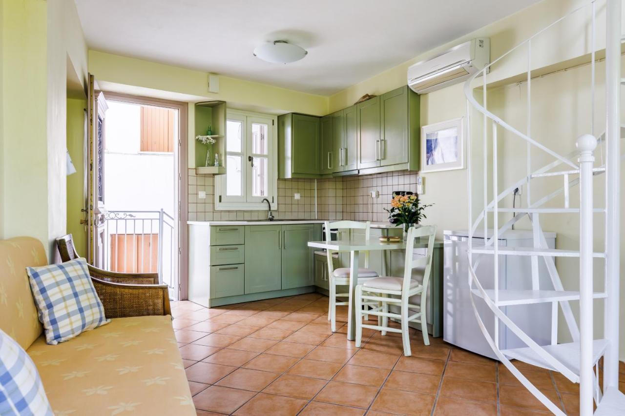 Sentefi Maisonette Скопелос Экстерьер фото
